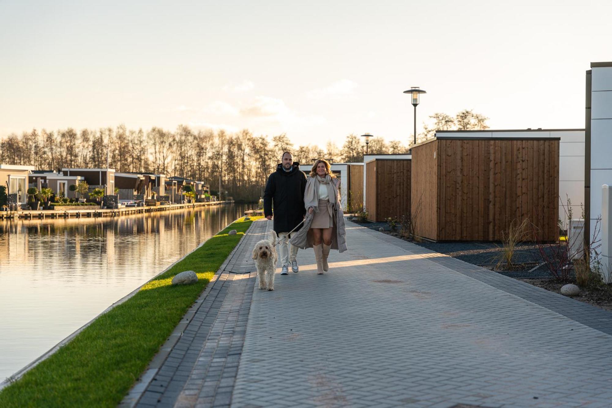 Marinapark Residentie Nieuw Loosdrecht Vila Exterior foto